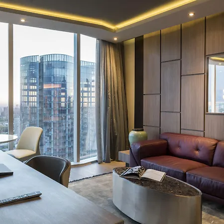 Icon Hotel-2